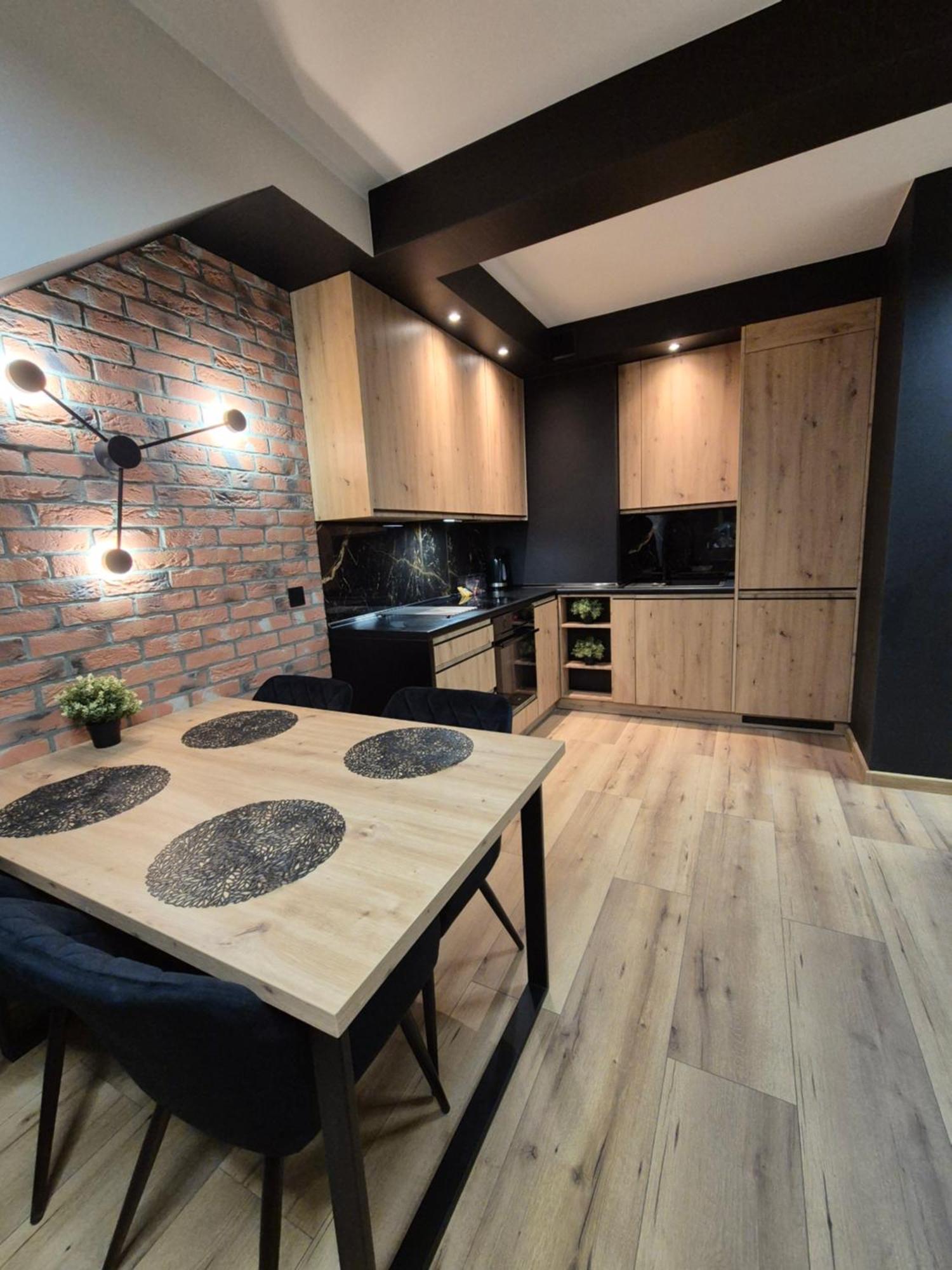 Asti Apartamenty Centrum Stargard Stargard Szczeciński Eksteriør billede